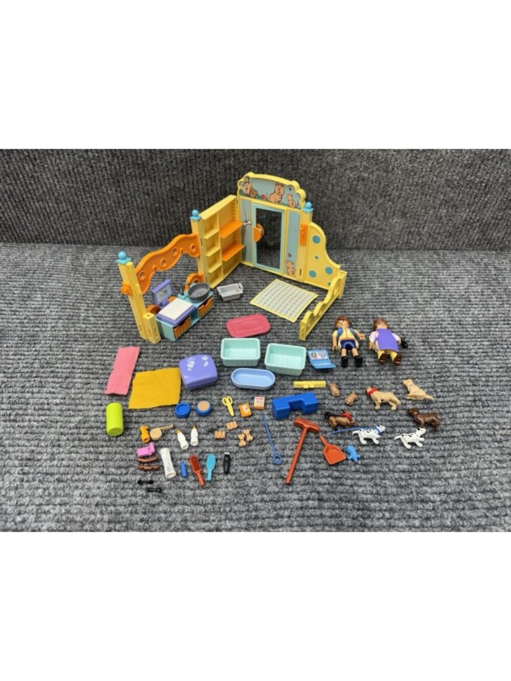 Playmobil Puppy Dog Care Center Lot Animal Pet Playset Figure Toy 71743